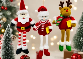 Top Festive Plush Ornaments to Brighten Your Holiday Tree This Season