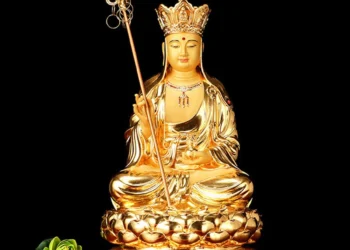 Discover the Powerful Benefits of a Copper Buddha Statue for Health and Luck