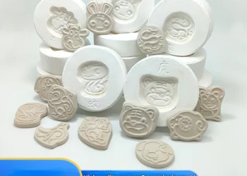 Create Unique Zodiac Ceramic Designs Easily with This Versatile Plaster Mold Set